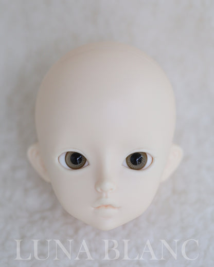 Luna blanc - Yvien Milk white (BJD Head) : Instock