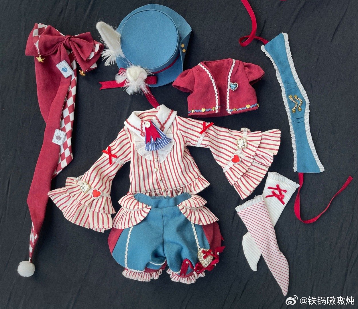 Iron pot simmering - Clown in Amusement Park (BJD Cloth) - Anubis Doll Café