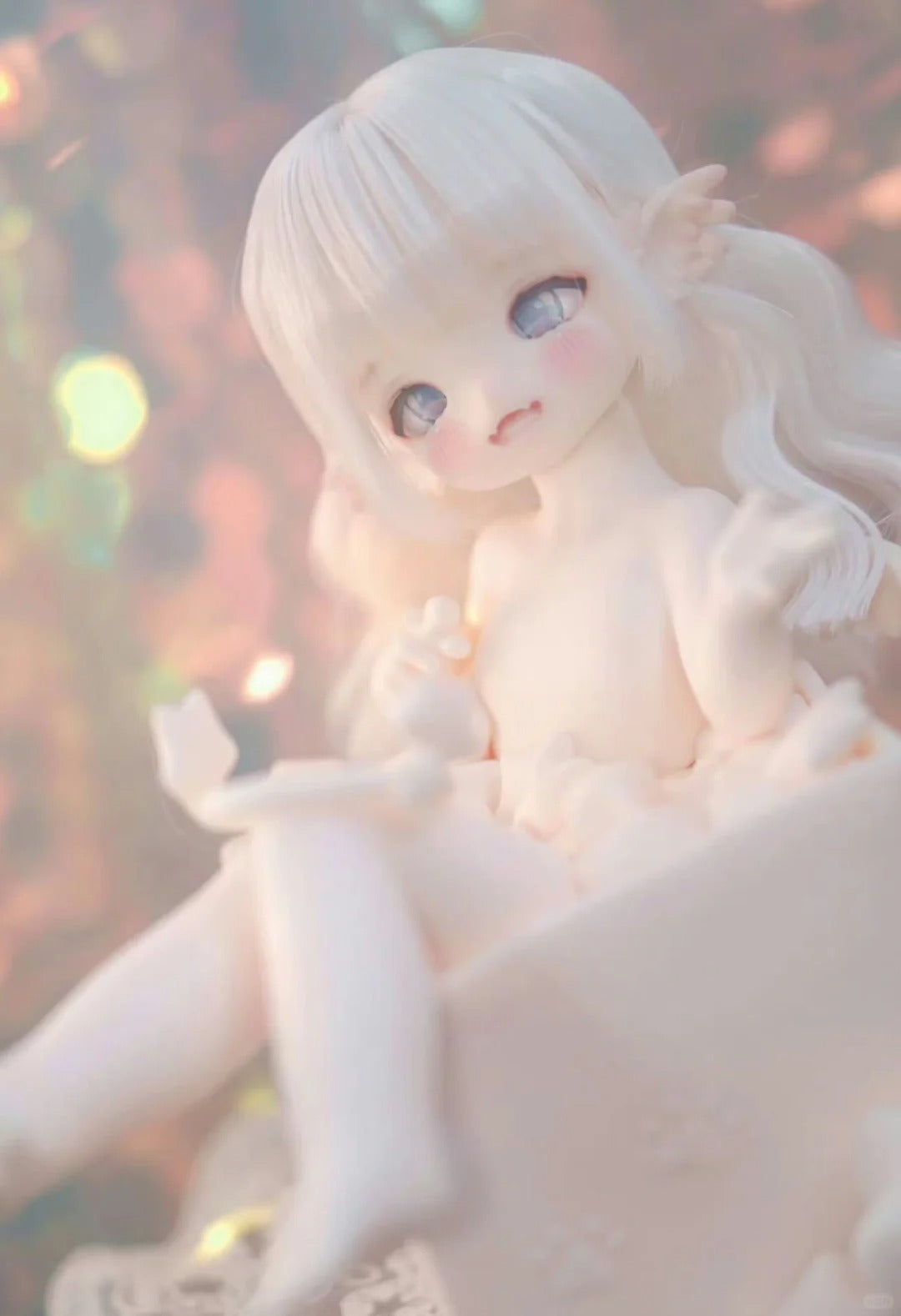 Kani BOOM Doll - Gift Box bust stand (BJD Bust stand) : พรีออเดอร์