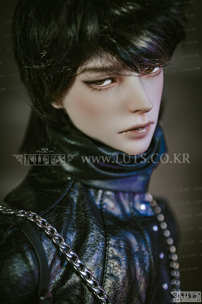 Lutsdoll - TITAN Official Make up - Anubis Doll Café