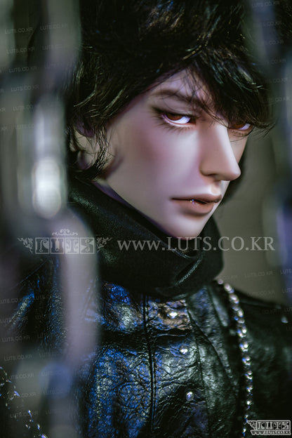 Lutsdoll - TITAN Official Make up - Anubis Doll Café