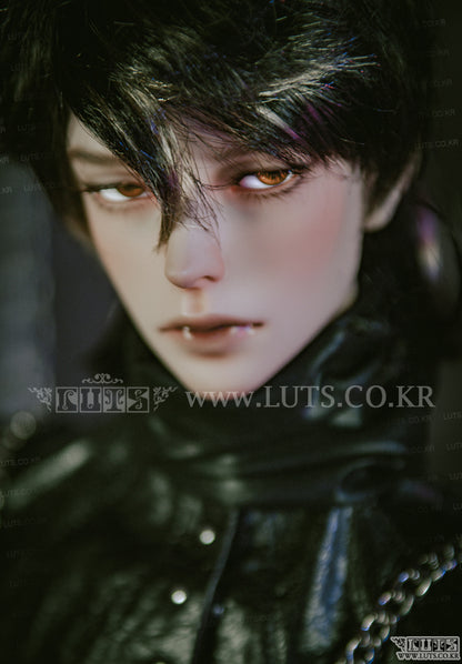 Lutsdoll - TITAN Official Make up - Anubis Doll Café